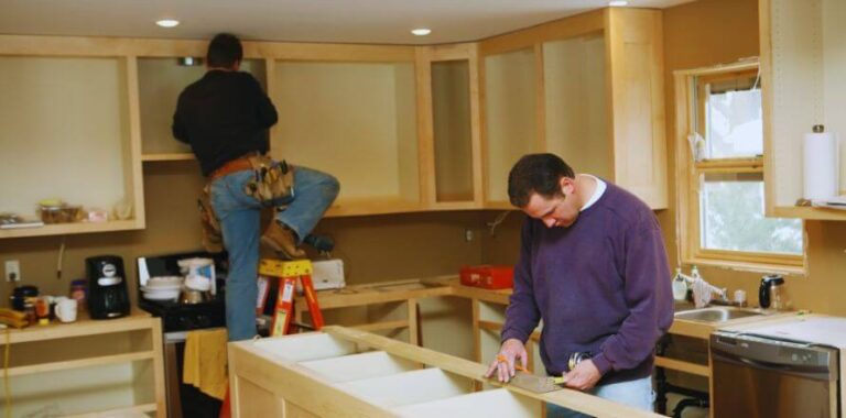 how to hire a contractor for kitchen